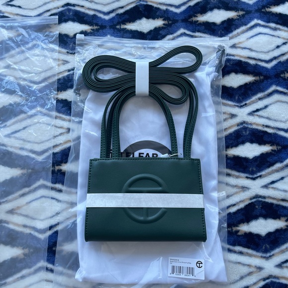 Telfar small dark olive - Picture 1 of 4
